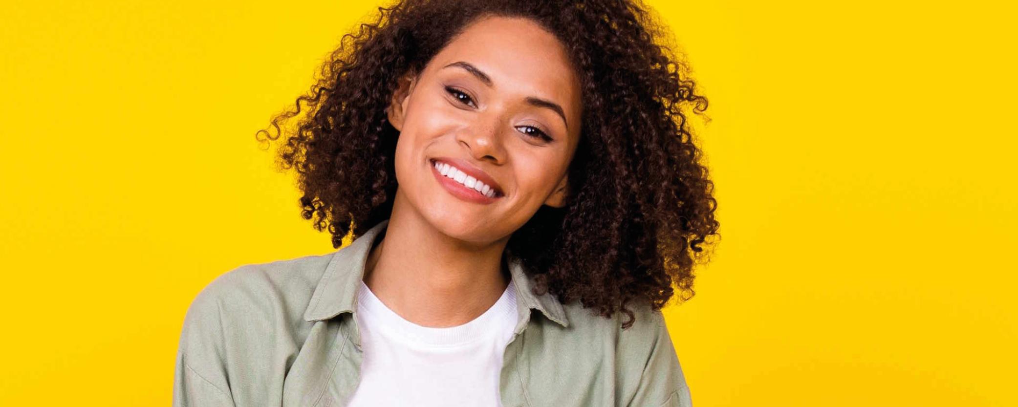 Frau - Kopfzeile Inserat